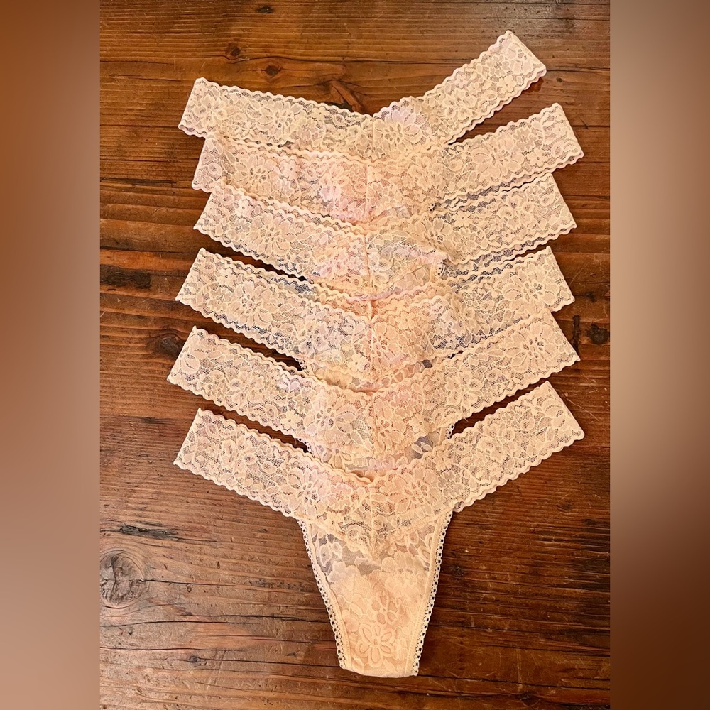 (6) Hanky Panky, NWT. Daily lace in a soft pink/nude. One size fits most.